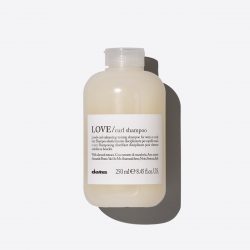 Davines LOVE Curl Shampoo | Wavy & Curly Hair Shampoo | Smooth and Moisturize Curls with Almond Extract Davines LOVE Curl Shampoo | Wavy & Curly Hair Shampoo | Smooth and Moisturize Curls with Almond Extract